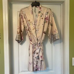 Flora Nikrooz Robe pretty pastel floral print with belt Size XS/S